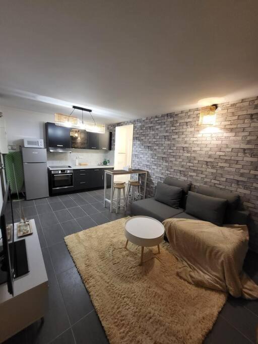 Pepite Entre Paris Et Versailles Apartman Chaville Kültér fotó